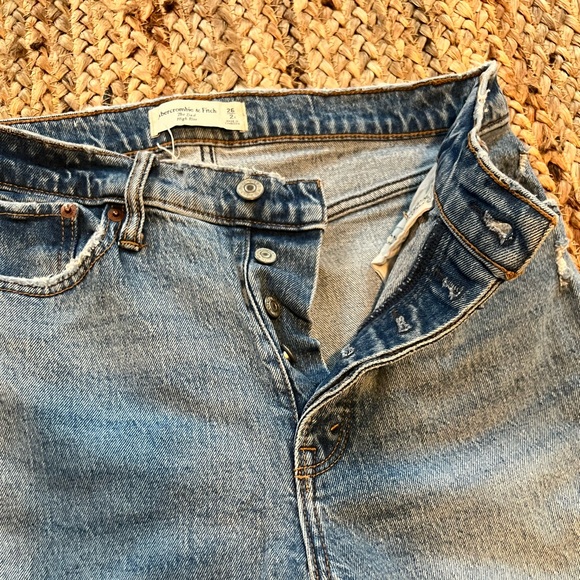 A&F The Dad high rise Jean - Picture 3 of 7